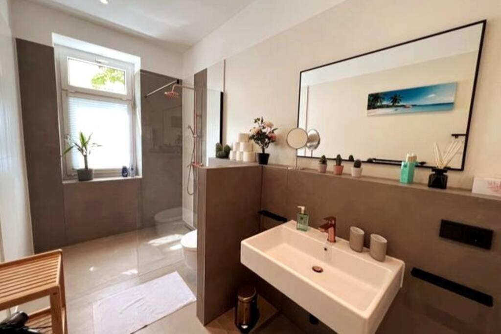 Soul-Apartment Terrasse Privat-Parkplatz Boxspringbett 55Zoll Tv Wlan Lipsk Zewnętrze zdjęcie